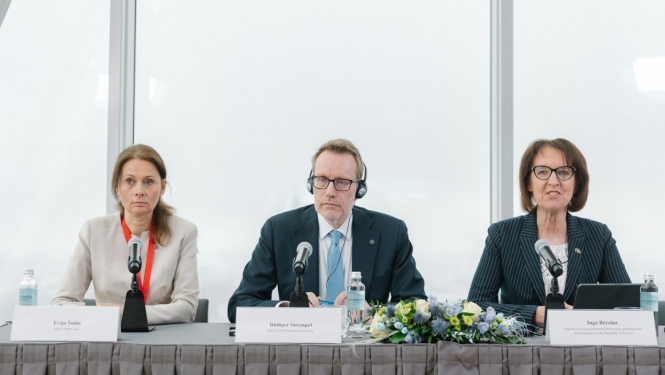 Latvija nodod Lietuvai HELCOM prezidentūru